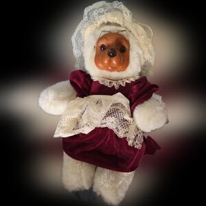 Raikes Bears Vintage  Mrs.  Claus Limited Edition /7500 With Tag No Box